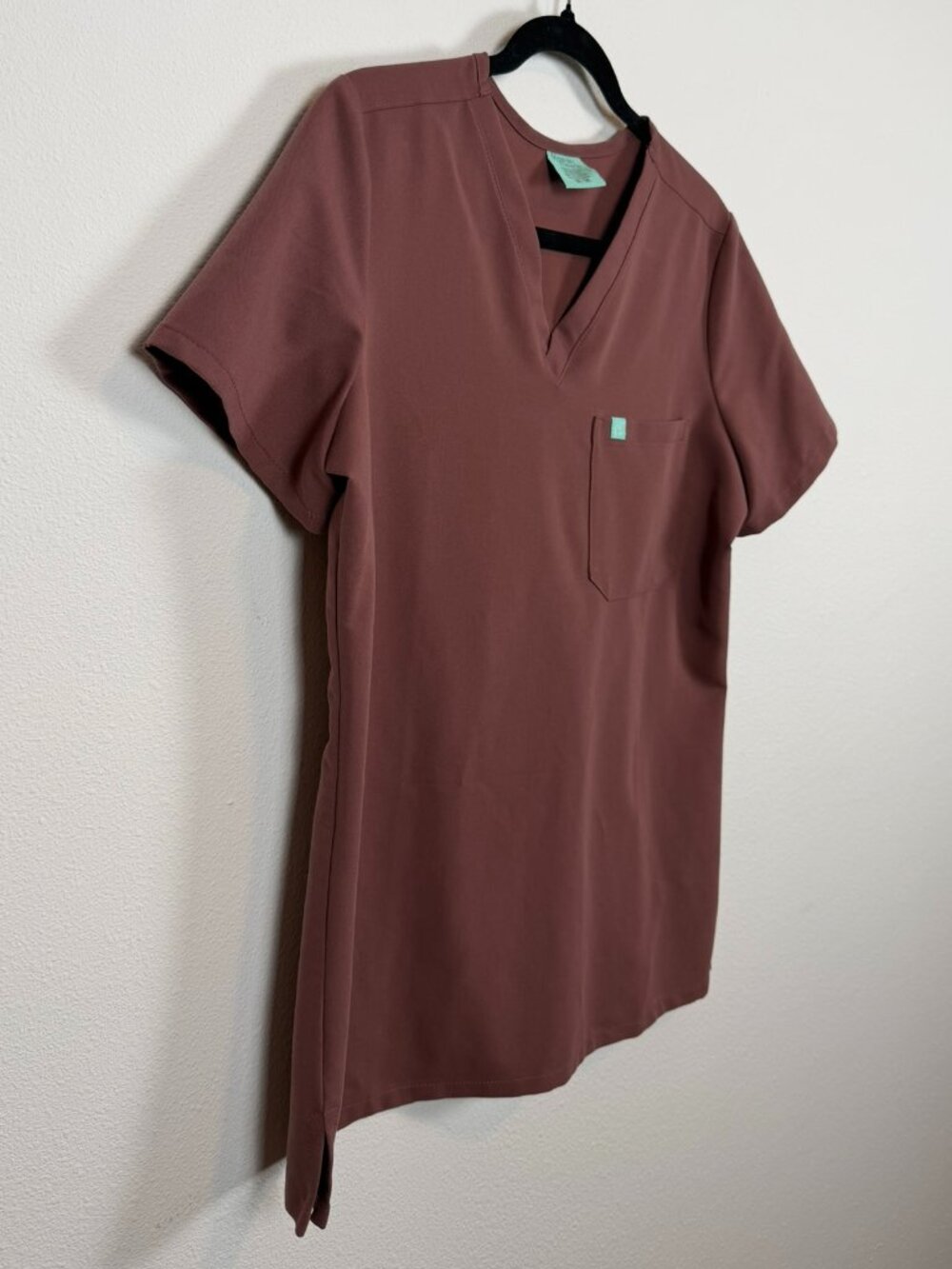 Garde-Malade Gabrielle Dusty Rose One Pocket Scrub Top Size Medium
